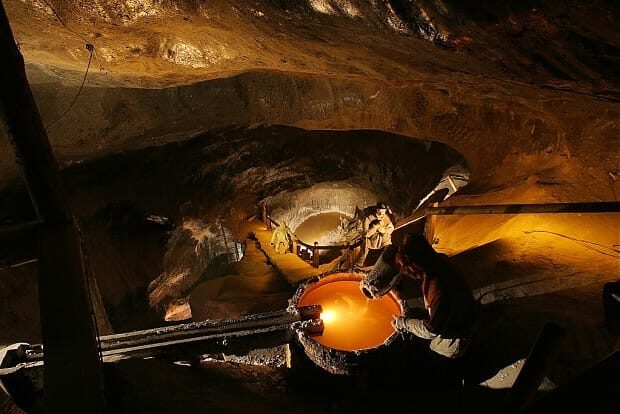 From Kraków: Wieliczka Salt Mine Guided Tour with Transport - Why This Tour Offers Good Value