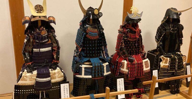 From Kyoto/Osaka/Kobe: Samurai Armor Dressing in a Castle - FAQ