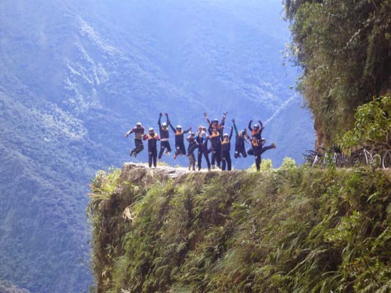 From La Paz: Death Route by mountain bike Tur guided tour - Key Points
