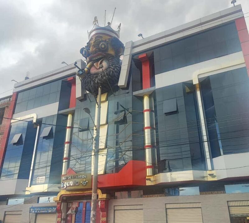 From La Paz: El Alto and Cholets Guided Day Trip - FAQ