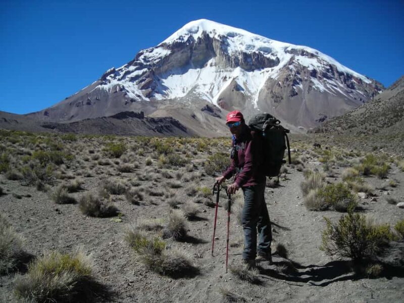 From La Paz: Sajama, Uyuni salt flats, San Pedro de Atacama - Flamingos, Lagoons, and Colorful Lakes