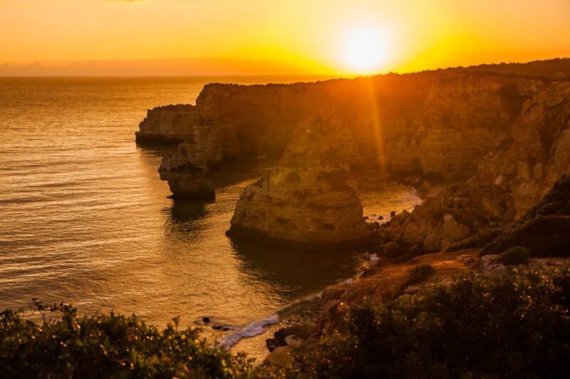 From Lagos: private Ponta da Piedade Sunset Cruise - Discover the Algarve Coast with a Private Ponta da Piedade Sunset Cruise