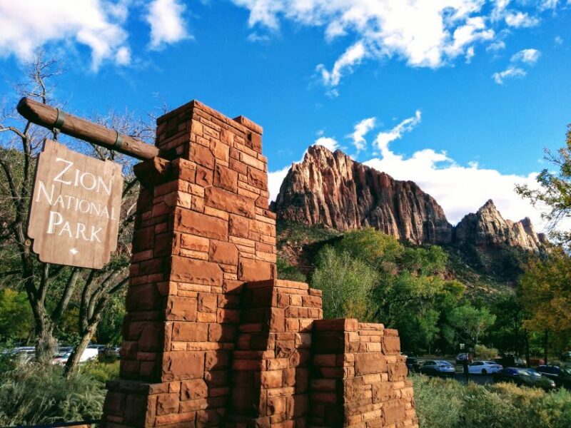 From Las Vegas: Private Transfer to Zion National Park - Food and Comfort
