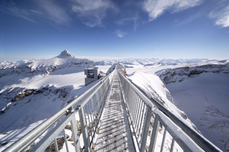From Lausanne: Glacier 3000 experience and Montreux - Leisure and Extra Options in Les Diablerets