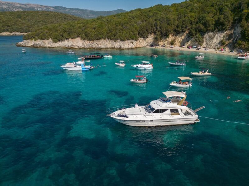 From Lefkimmi: Luxury Yacht Cruise to Sivota and Blue Lagoon - From Lefkimmi: Luxury Yacht Cruise to Sivota and Blue Lagoon