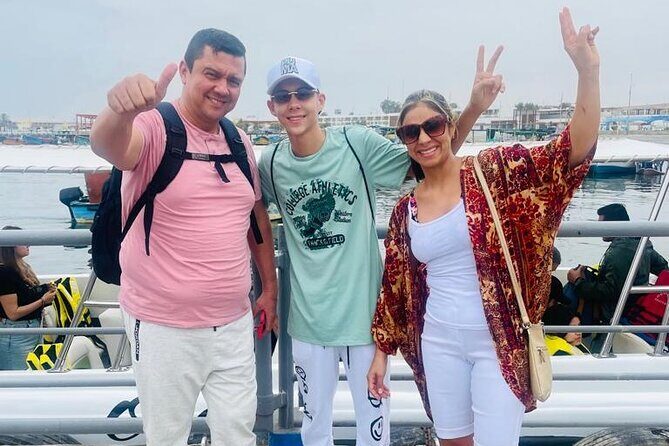 From Lima: Full Day Paracas - Huacachina - Authentic Encounters and Authenticity