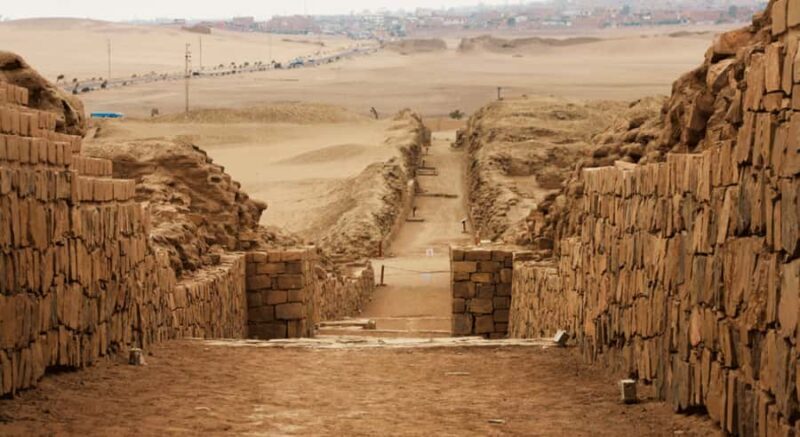 From Lima: Sanctuary of Pachacamac & Barranco - Why This Tour Stands Out