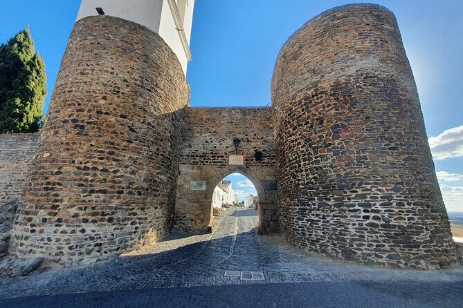 From Lisboa: Évora & Monsaraz Small-Group Full Day Tour - Who Will Love This Tour?
