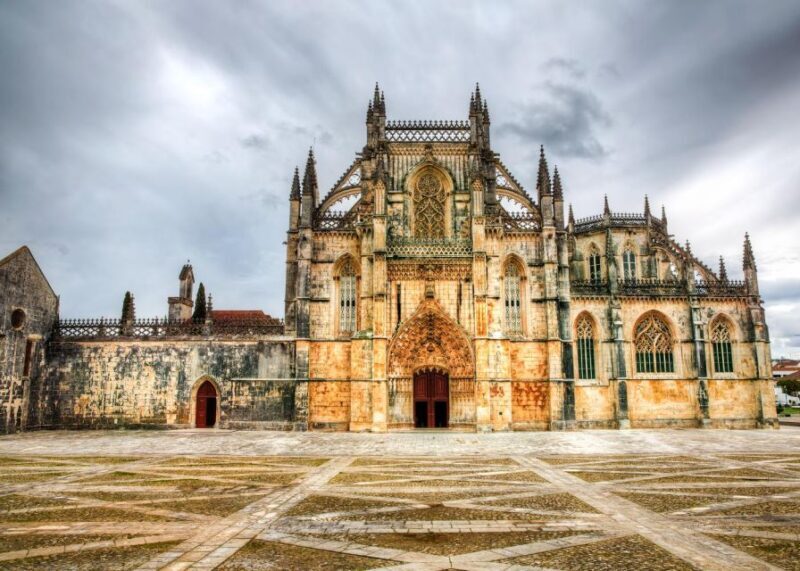 From Lisboa: Fatima, Nazare, Obidos & Batalha Full Day Tour - Key Points