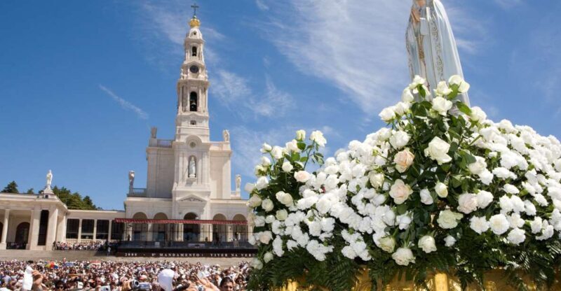 From Lisboa: Fatima, Nazare, Obidos & Batalha Full Day Tour - Exploring Portugal in a Day: An In-Depth Look at the Lisboa Full-Day Tour