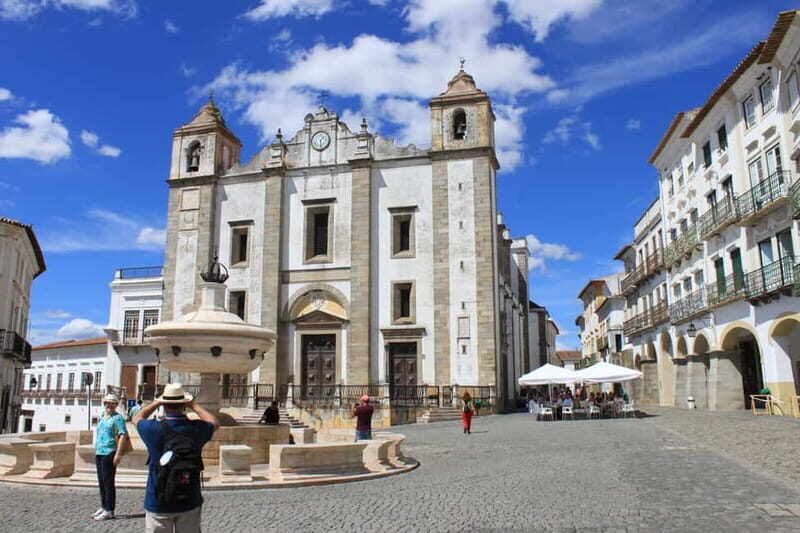 From Lisbon: Évora and Monsaraz with Regional Wine Tasting - Returning to Lisbon