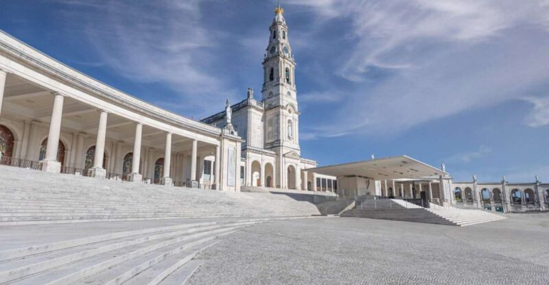From Lisbon: Fatima, Nazaré, Batalha and Óbidos Tour - Who Should Consider This Tour?