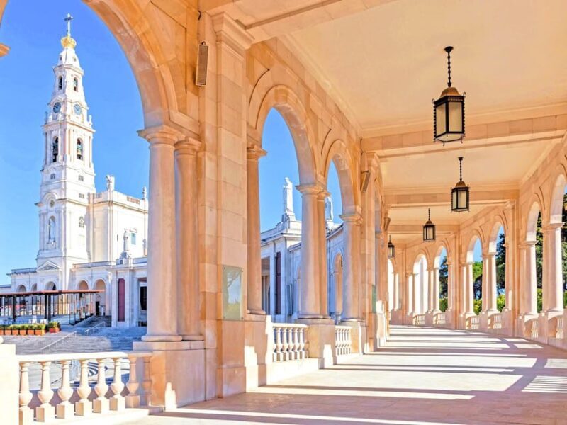 From Lisbon: Obidos, Nazaré and Fátima Small Group Tour - Discovering Portugal’s Treasures in a Single Day