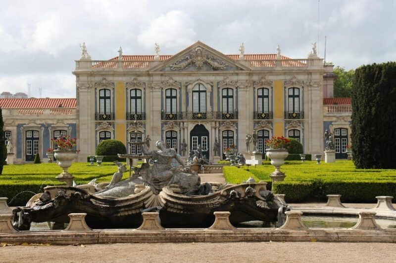 From Lisbon: Palacio Nacional de Queluz Private Tour - Exploring the Palace and Gardens: A Walk Through Portuguese Royalty