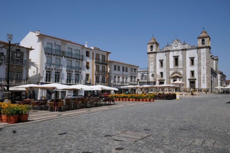 From Lisbon: Private Customized Small-Group Tour to Evora - Wine and Local Flavors