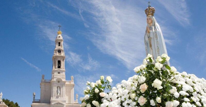 From Lisbon: Shared Tour to Fátima, Óbidos, Batalha e Nazaré - FAQs