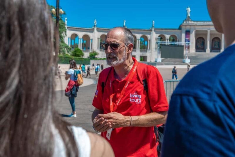 From Lisbon: Small Group to Fátima, Batalha, Nazaré & Óbidos - Who Should Consider This Tour?
