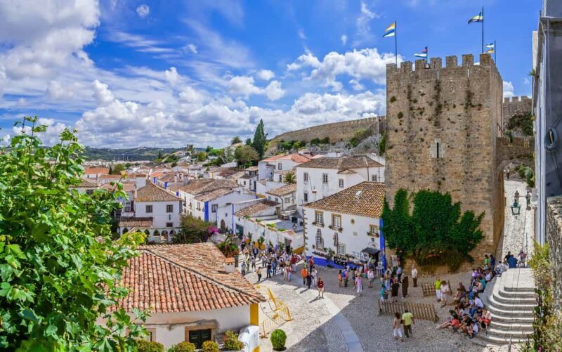 From Lisbon: Small Group to Fátima, Batalha, Nazaré & Óbidos - FAQ