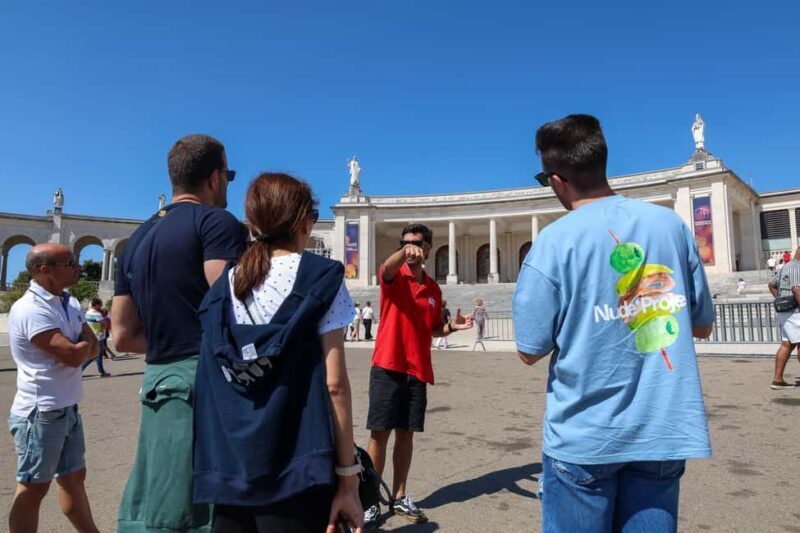From Lisbon: Small Group to Pena Palace, Nazaré & Fátima - What Makes This Tour Special?