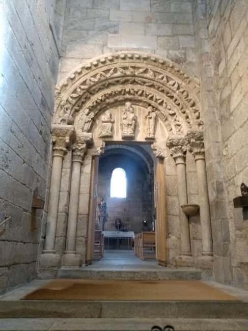 From Lisbon: To Santiago de Compostela Day Trip with Fatima - Who Is This Tour Best For?