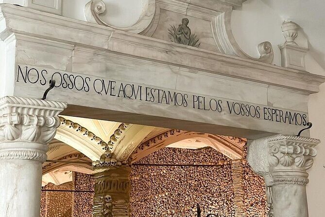 From Lisbon to the discovery of Évora and Arraiolos - FAQ