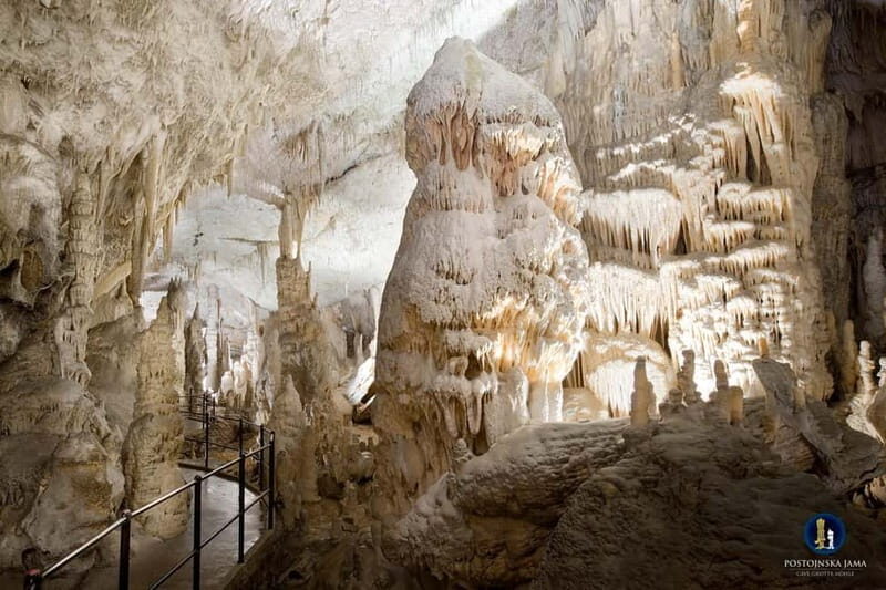 From Ljubljana: Lake Bled, Postojna Cave and Predjama Castle - A Practical Look at the Tour