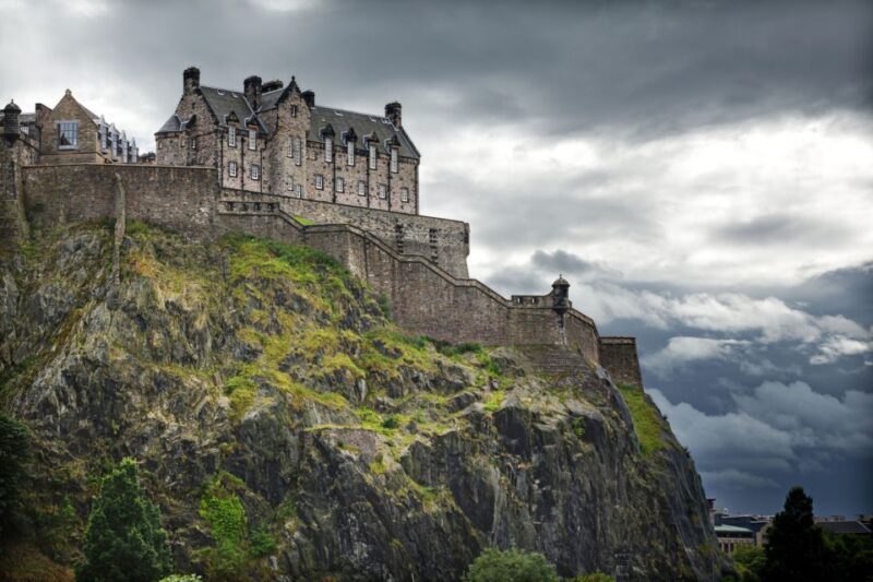 From London: Day Trip to Edinburgh by Rail with Castle Entry - FAQs