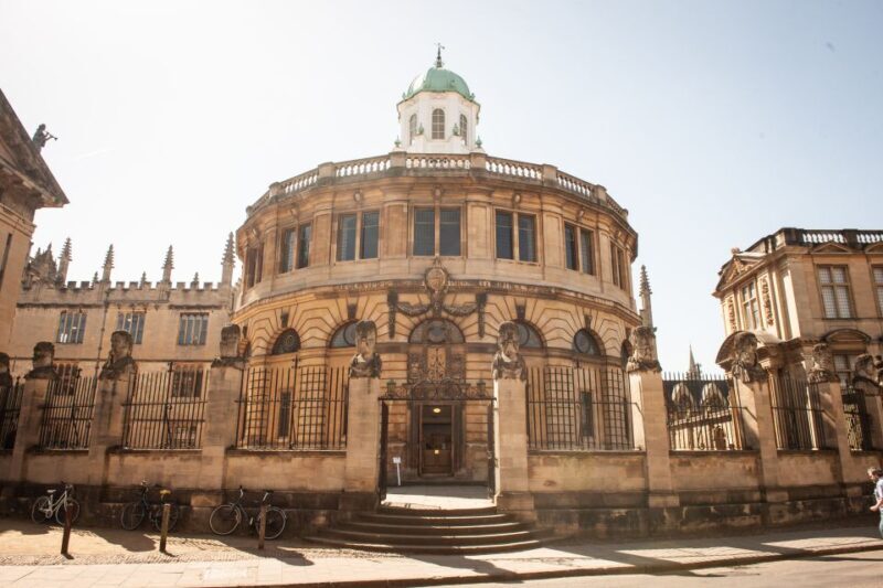 From London: Oxford and Cotswolds Villages Day Trip - Key Points