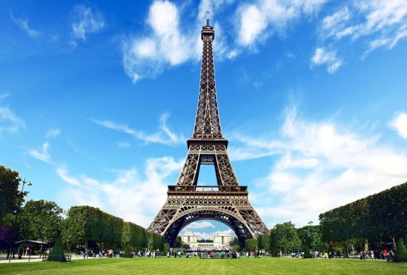 From London: Paris Day Trip with Lunch on Eiffel Tower - Who Should Consider This Tour?