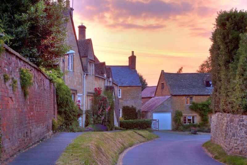 From London: Small Group Cotswolds Villages Tour - Exploring the Cotswolds: What to Expect on the Tour