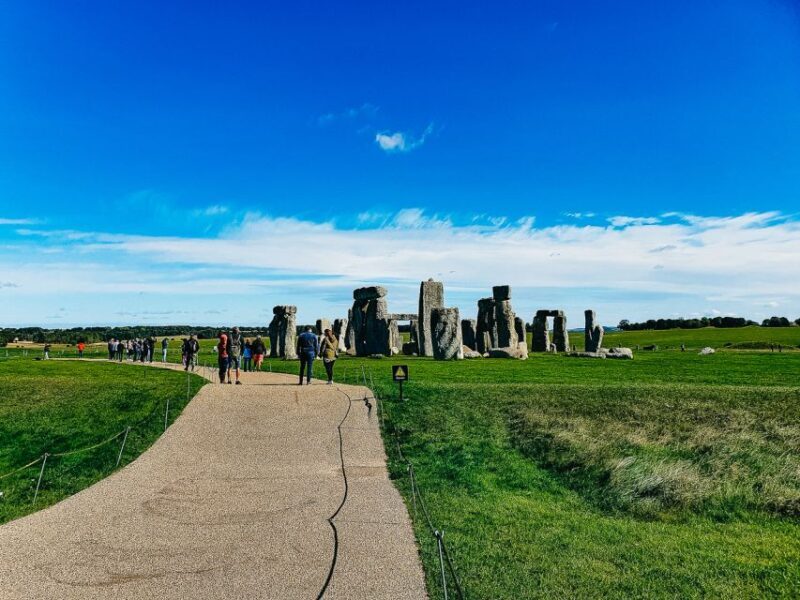 From London: Stonehenge and Bath Day Trip with Ticket - FAQs