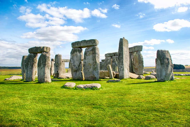 From London: Stonehenge and Bath Full-Day Tour with Guide - The Sum Up