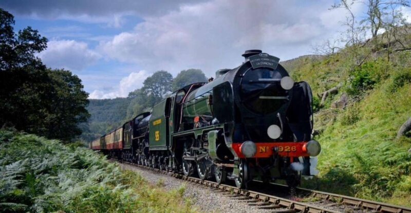 From London: The North York Moors with Steam Train to Whitby - A Deep Dive Into the Experience