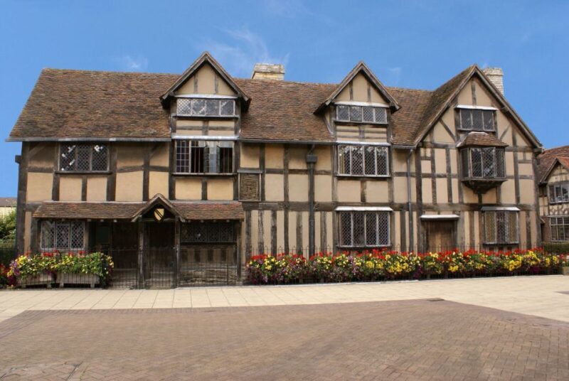 From London: Warwick Castle, Stratford & Oxford Day Tour - An In-Depth Look at the Experience