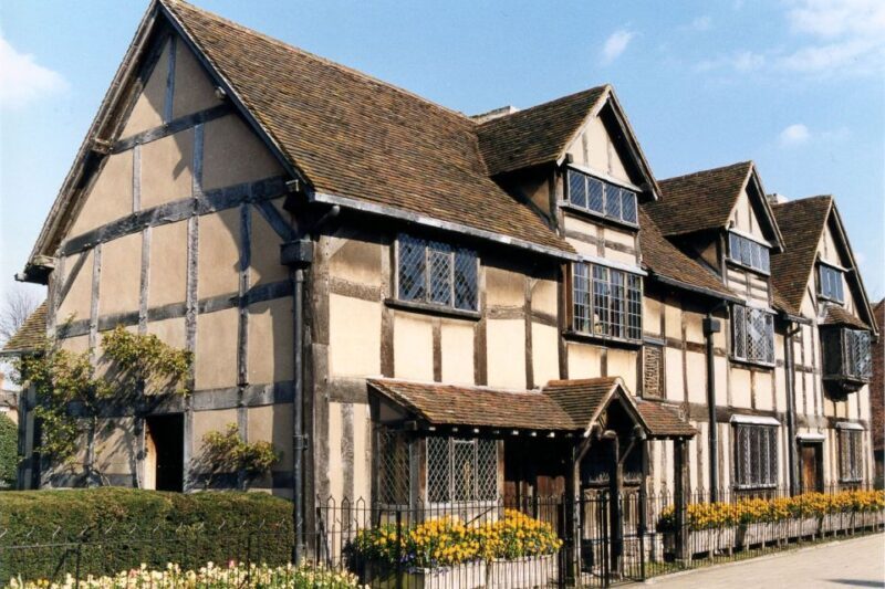 From London: Warwick, Oxford, Stratford & Cotswolds Day Tour - Key Points