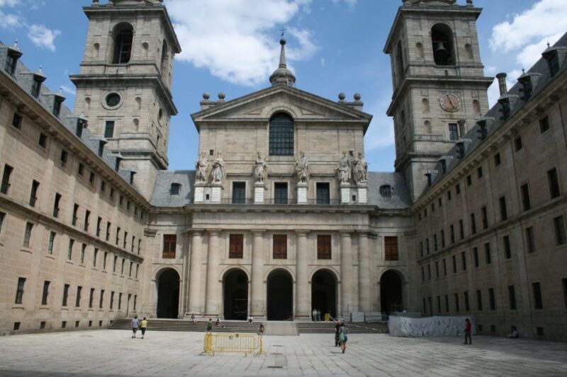 From Madrid: El Escorial, Valley of the Fallen, & City Tour - Exploring the Highlights: What You Can Expect