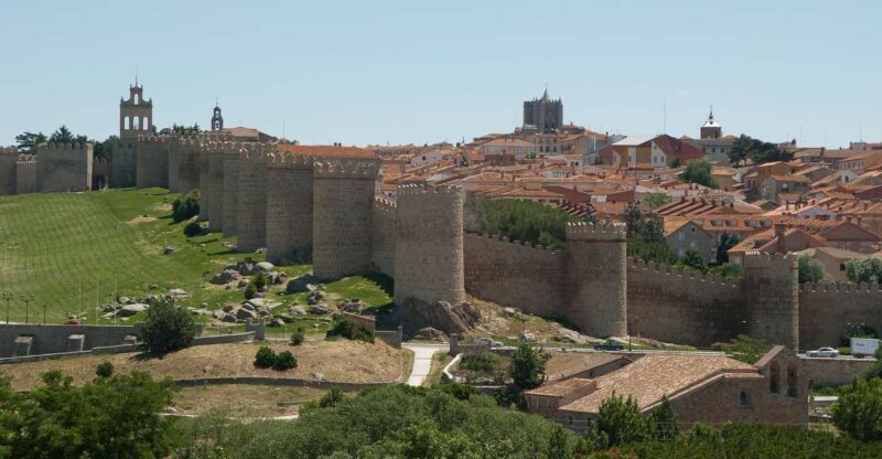 From Madrid: Private Half Day Tour to Avila - Exploring the UNESCO-Listed City of Avila