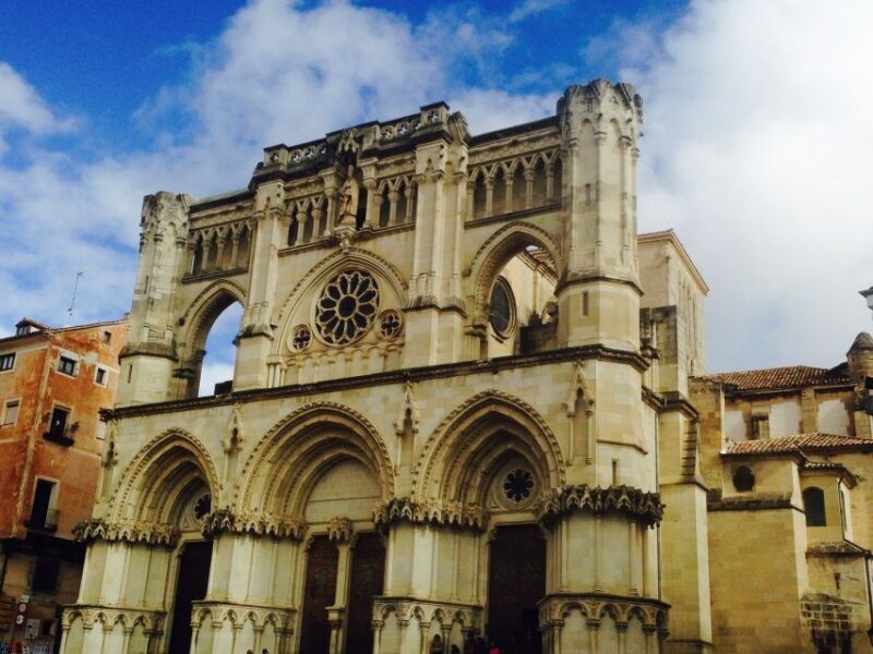 From Madrid: Private Tour to Toledo and Cuenca - Exploring Cuenca: The City of Hanging Houses and Medieval Charm