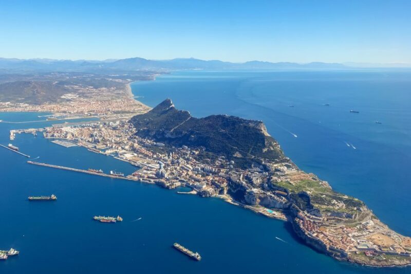 From Malaga and Costa del Sol: Gibraltar Sightseeing Tour - An In-Depth Look at the Gibraltar Day Trip