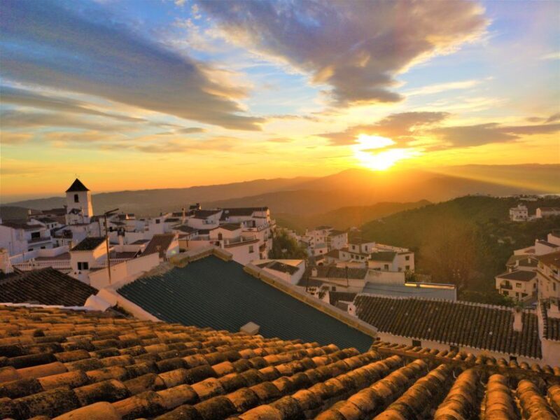 From Málaga: El Saltillo Gorge and White Village Hiking Tour - Who Will Love This Tour?