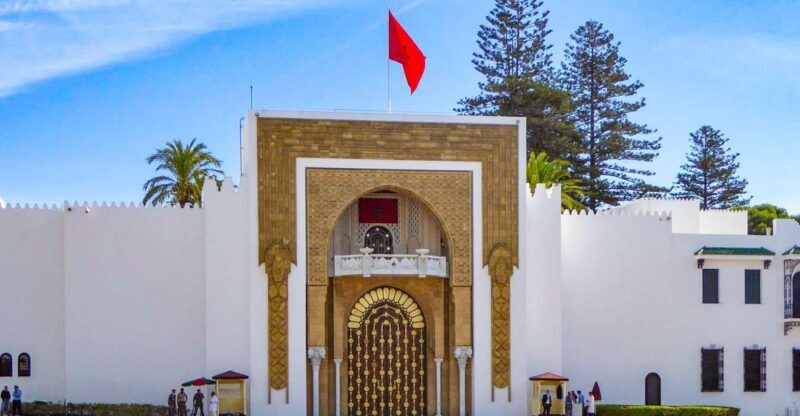 From Málaga: Morocco Day Trip with Tour Guide and Lunch - Key Points
