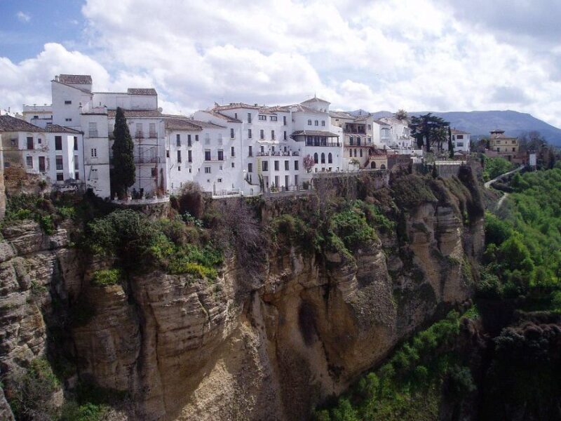 From Malaga:Private Tour to Ronda and Setenil de las Bodegas - Authentic Experiences and Traveler Insights