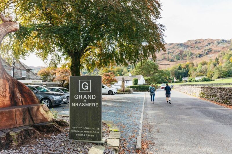 From Manchester: Lake District Bus Tour & Windermere Cruise - Who Will Love This Tour?