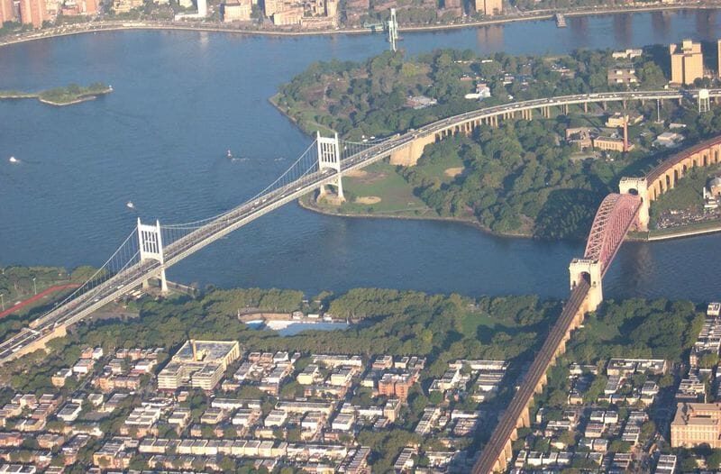 From Manhattan: 5-Hour Bronx, Queens, and Brooklyn Bus Tour - Considerations for Your Planning
