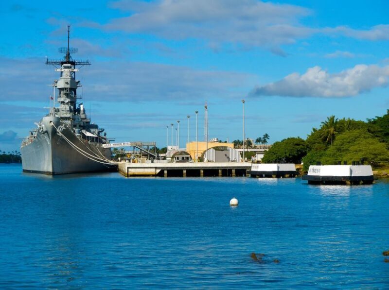 From Maui, Kauai or Kona: Pearl Harbor Heroes Deluxe - Who Will Enjoy This Tour?