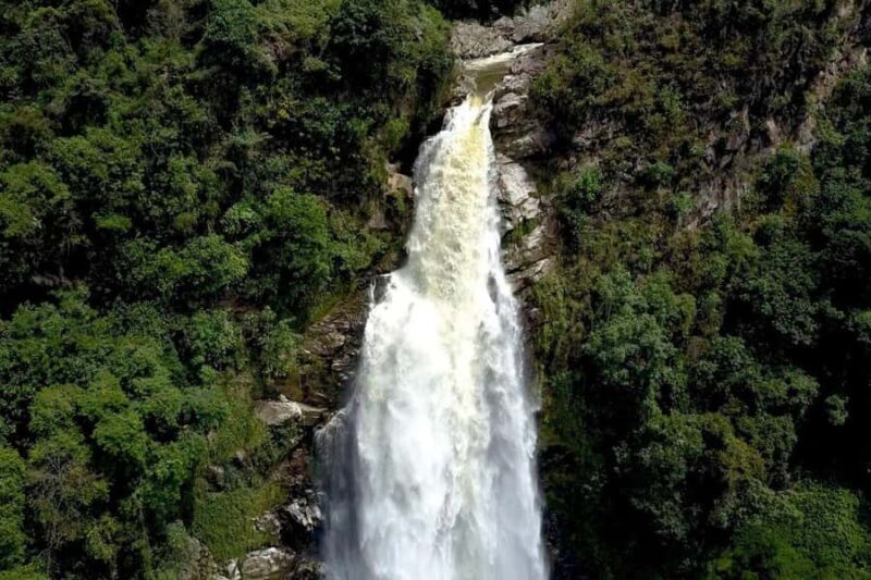 From Medellin: Epic Zipline and Giant Waterfall - Who Will Love This Tour?