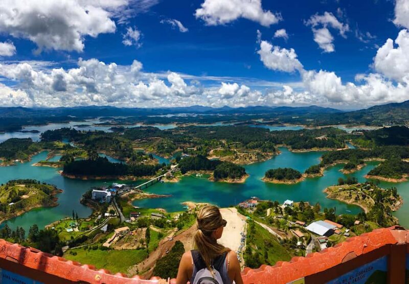 From Medellin: Guatape El Peñol with boat + gastronomic tour - Key Points