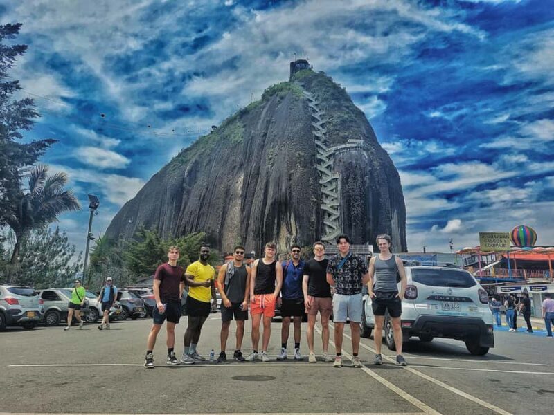 From Medellin: Guatape El Peñol with boat + gastronomic tour - Analyzing the Value