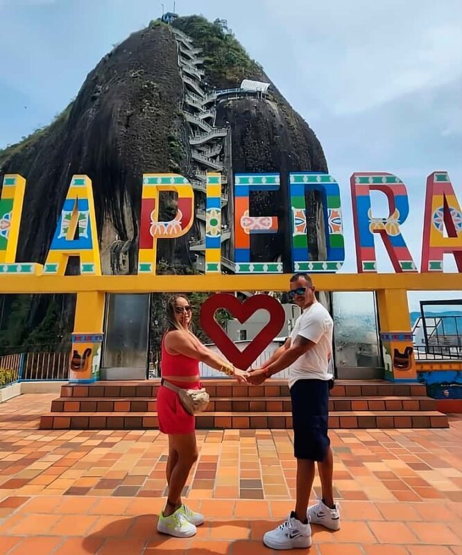 From Medellin: Guatapé & Peñol Rock with Boat & farm animals - What to Expect and Practical Tips