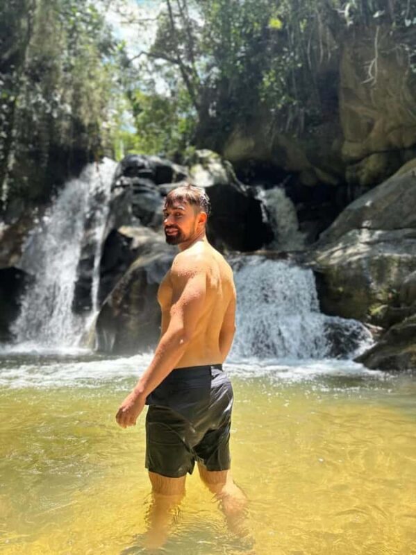 From Medellín: three waterfalls in one day - Key Points
